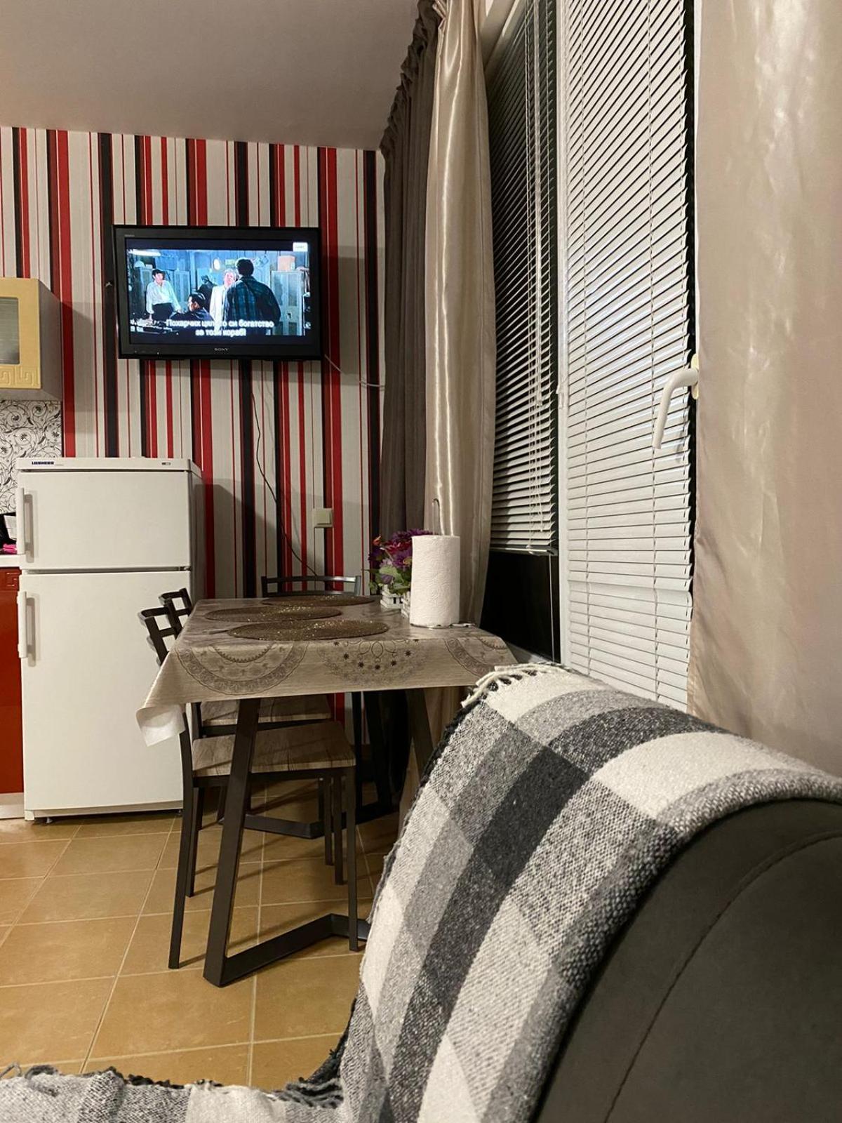 Ferienwohnung Flat near the sea Pomorie Exterior foto
